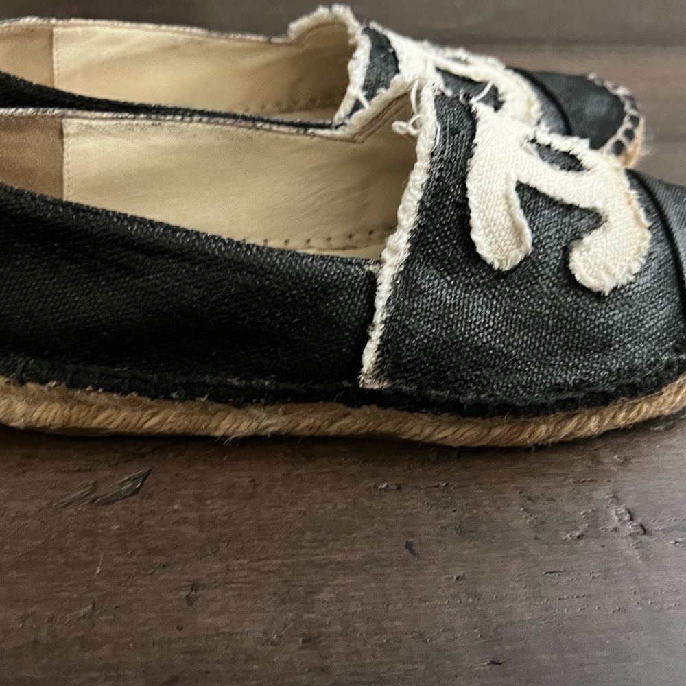 ❤️🔥FLASHSALE!!! Chanel CC Espadrilles Flats Black Size 38 Dust Bag - Picture 3 of 12